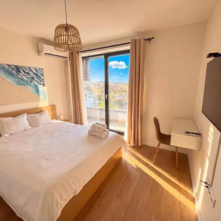 别墅 Modern House With Sea View 索佐波尔
